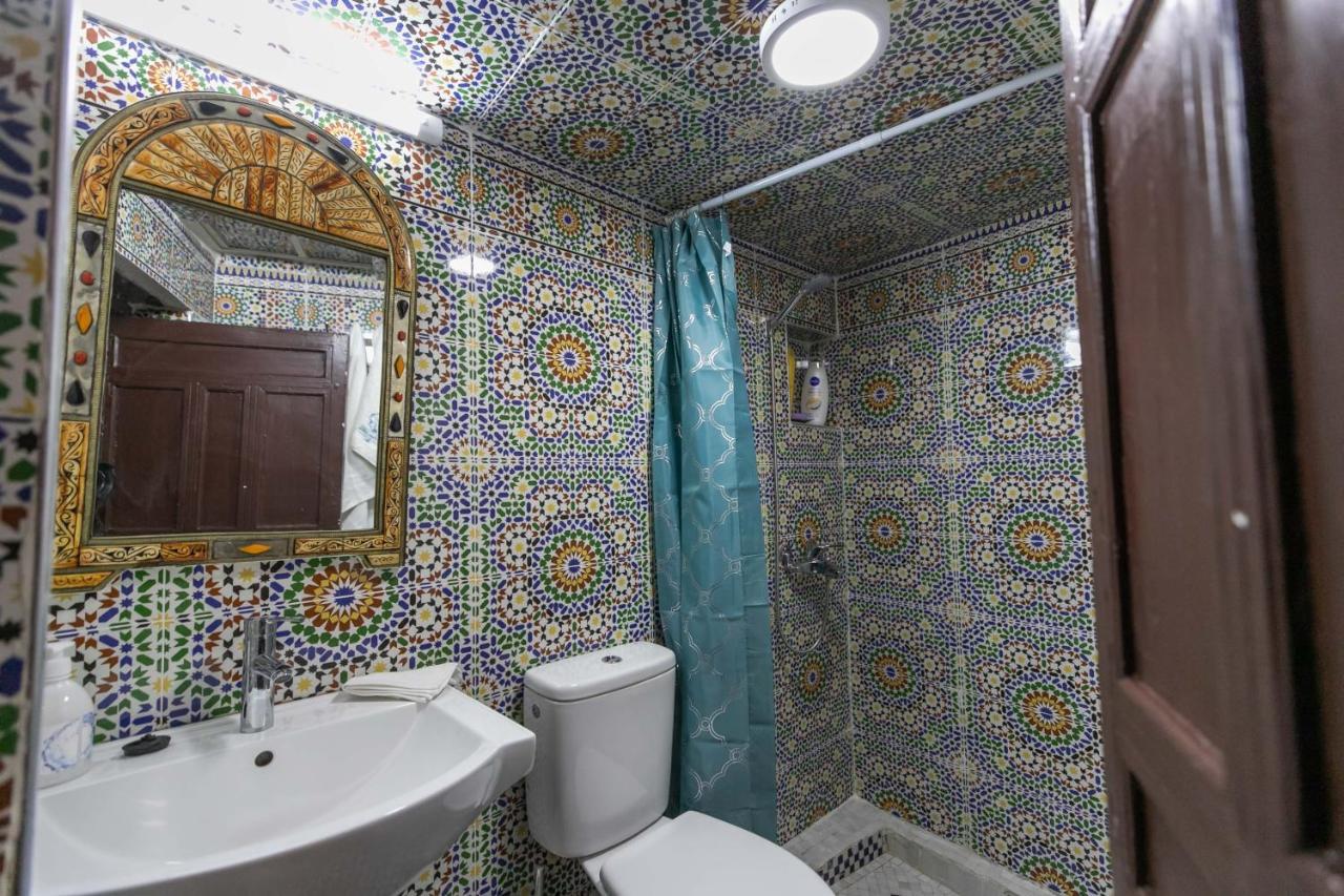 Riad Avec Terrasse Privee Et Piscine Partagee A 300M Fez Exterior foto