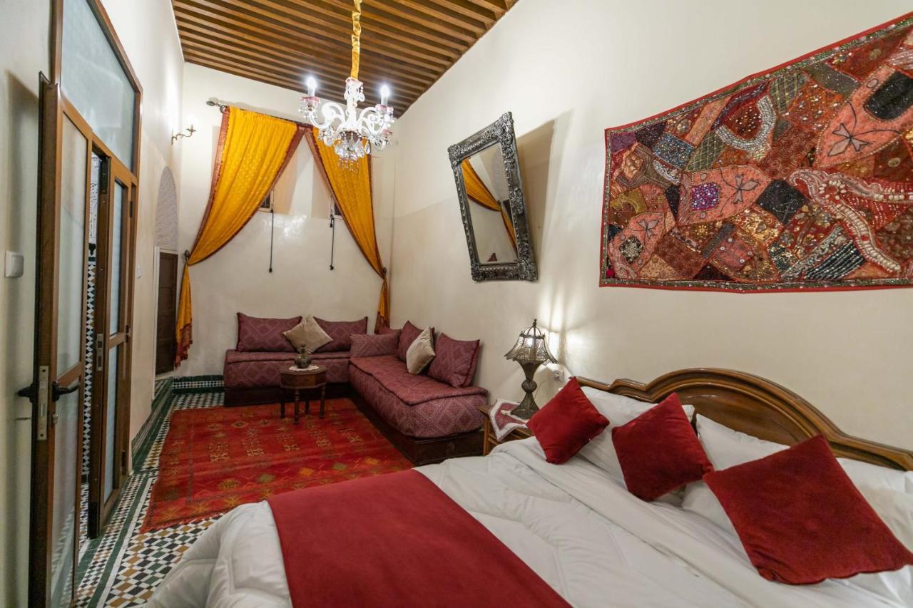 Riad Avec Terrasse Privee Et Piscine Partagee A 300M Fez Exterior foto