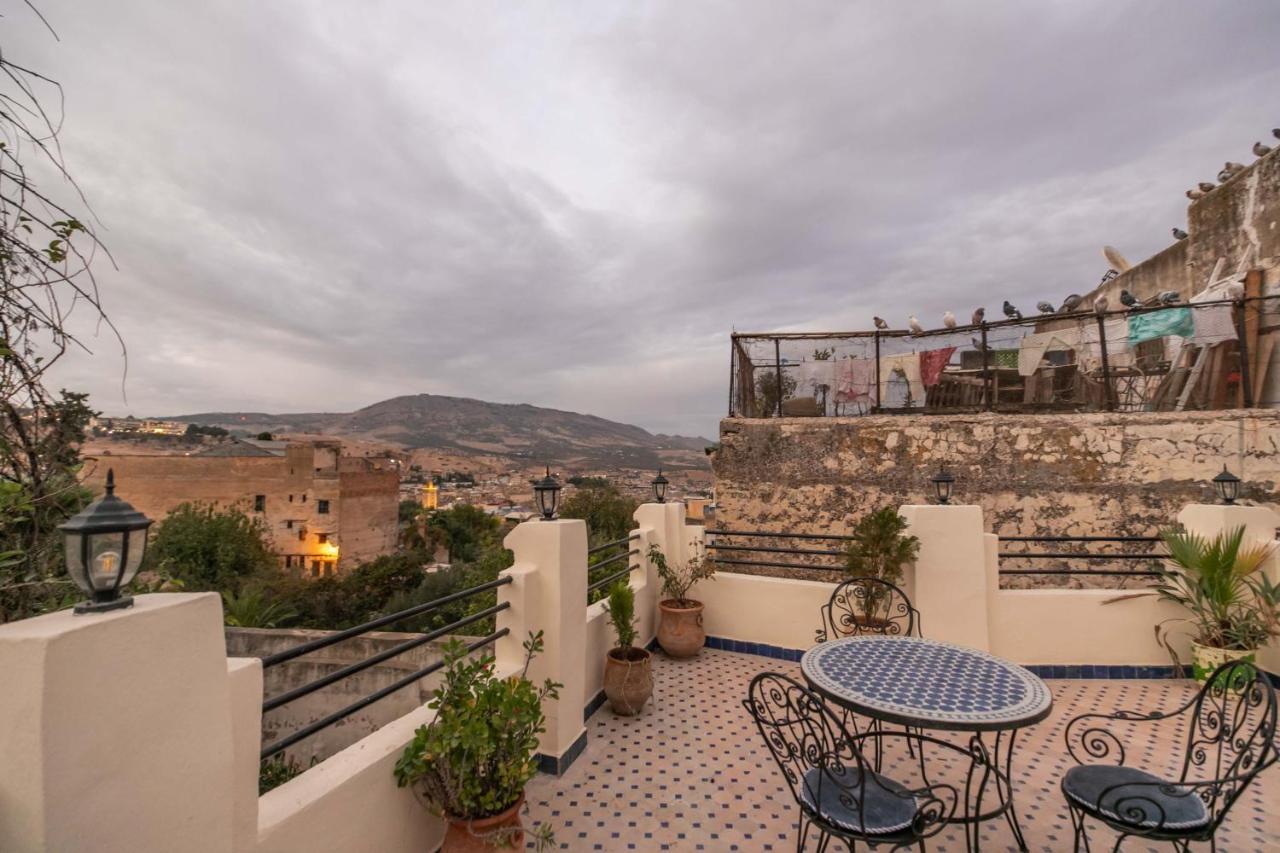 Riad Avec Terrasse Privee Et Piscine Partagee A 300M Fez Exterior foto