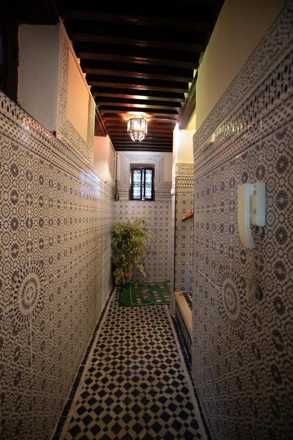 Riad Avec Terrasse Privee Et Piscine Partagee A 300M Fez Exterior foto