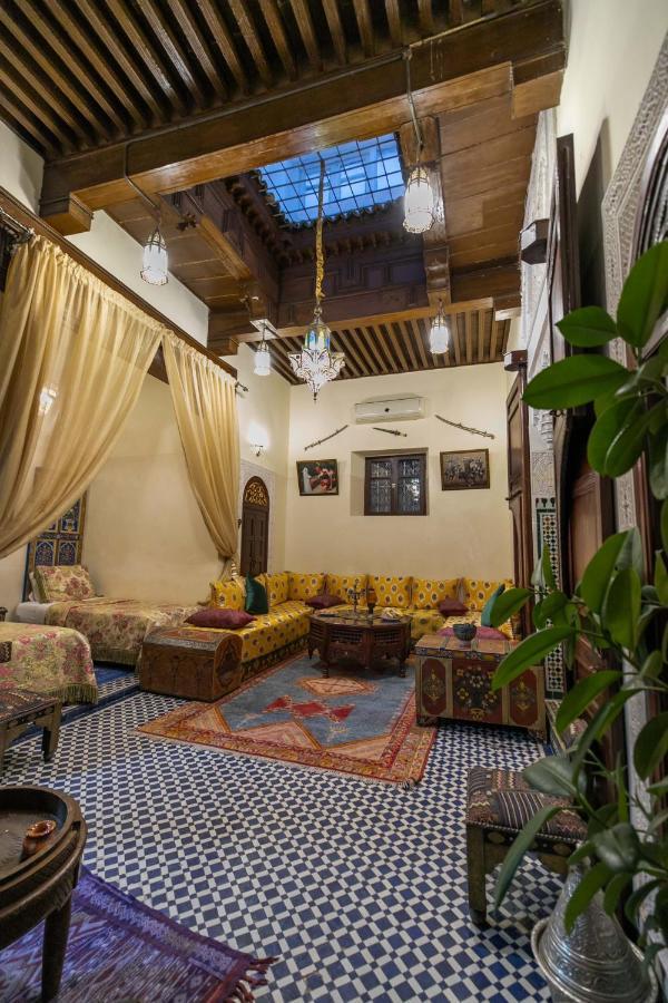 Riad Avec Terrasse Privee Et Piscine Partagee A 300M Fez Exterior foto
