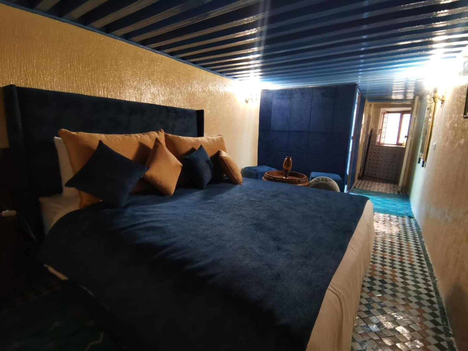 Riad Avec Terrasse Privee Et Piscine Partagee A 300M Fez Exterior foto