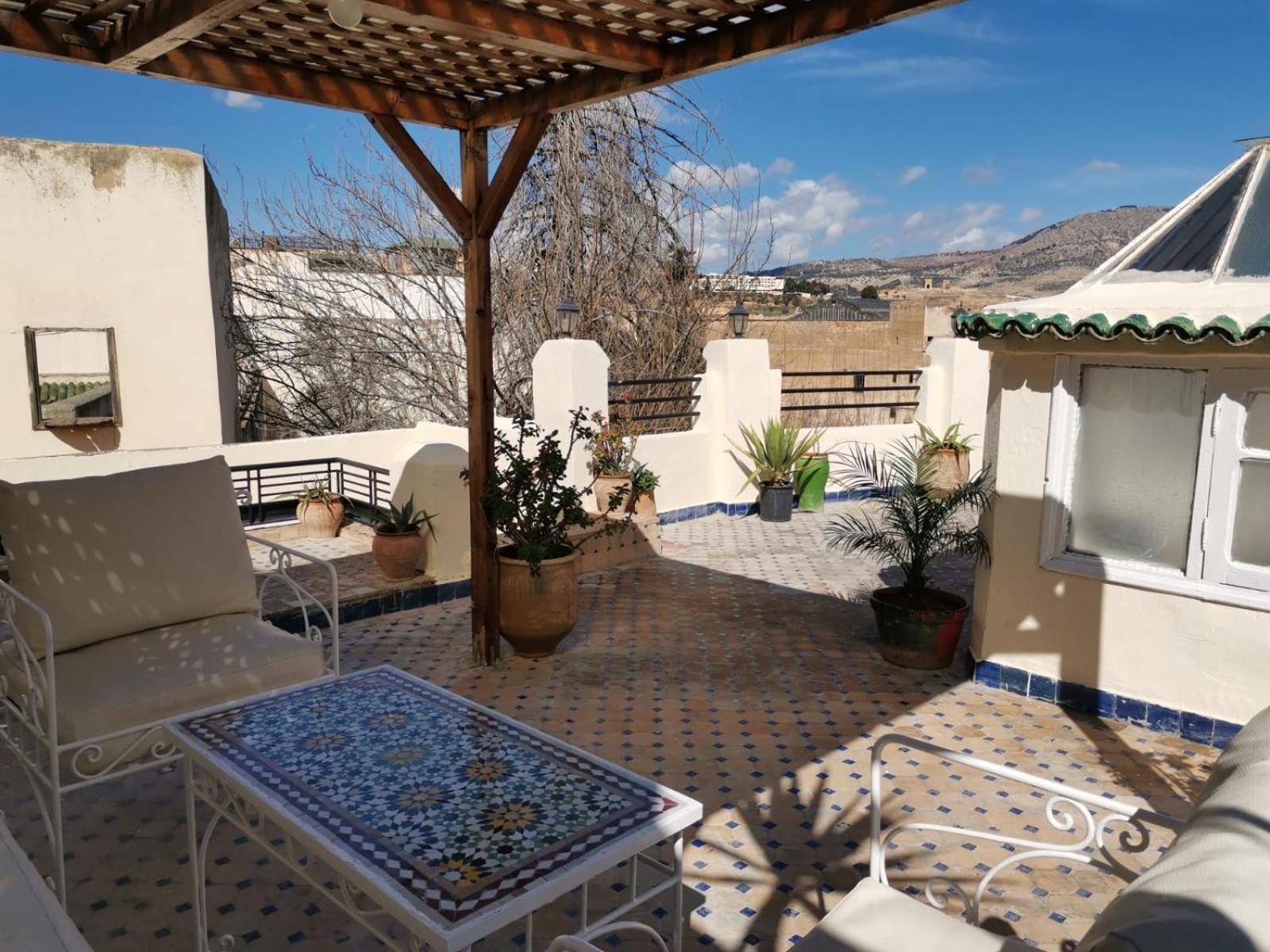 Riad Avec Terrasse Privee Et Piscine Partagee A 300M Fez Exterior foto