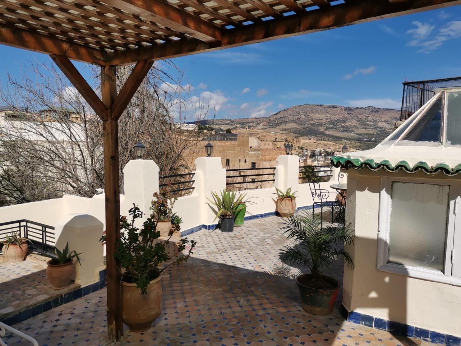 Riad Avec Terrasse Privee Et Piscine Partagee A 300M Fez Exterior foto